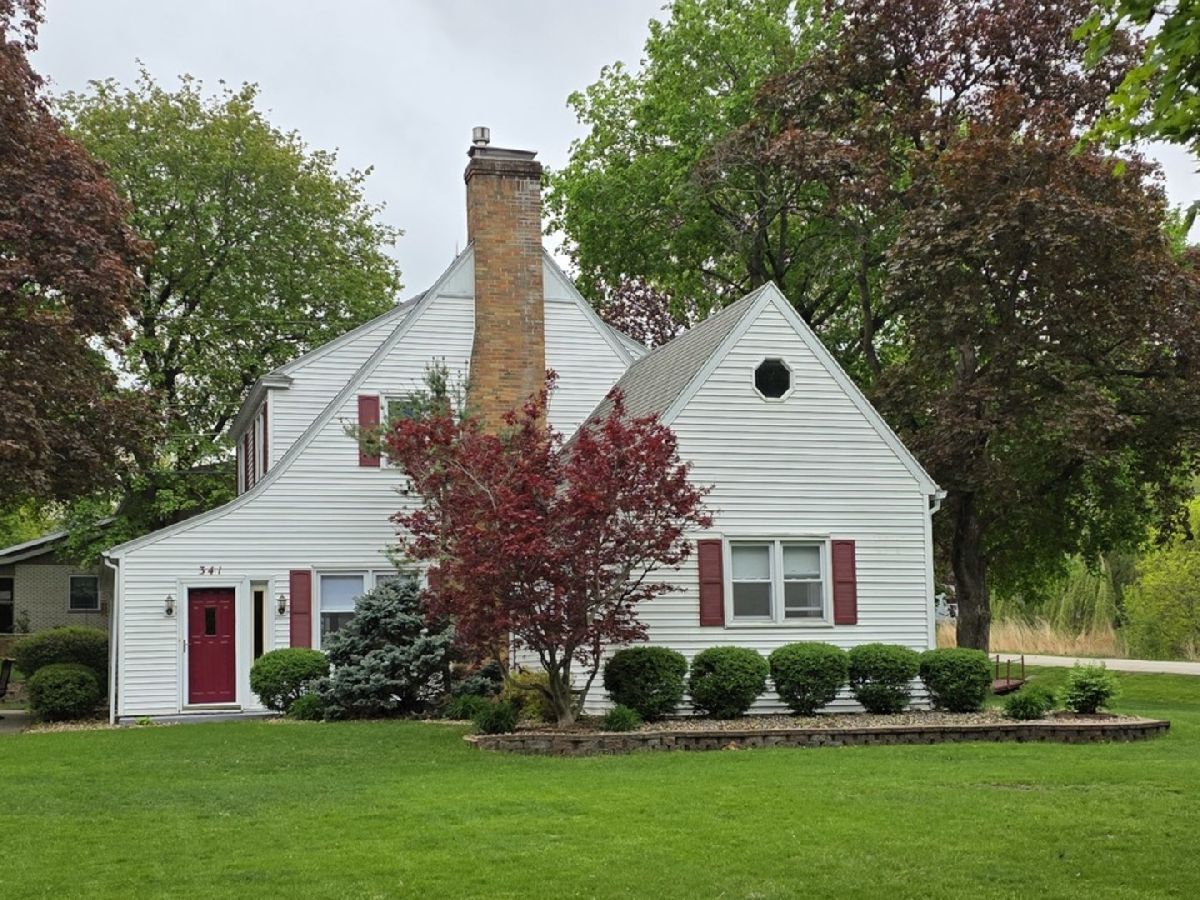  For Sale Prophetstown Illinois, 341 2nd Street