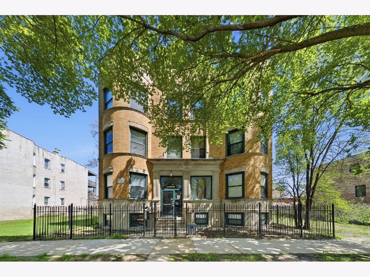 For Sale Chicago Illinois, 4541 Prairie Avenue
