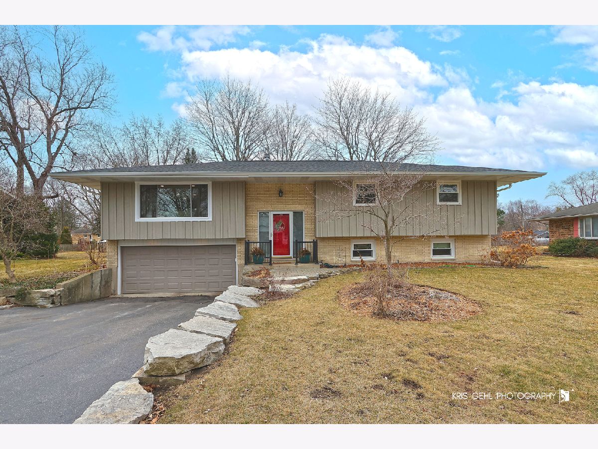  Rented Libertyville Illinois, 15417 Fair