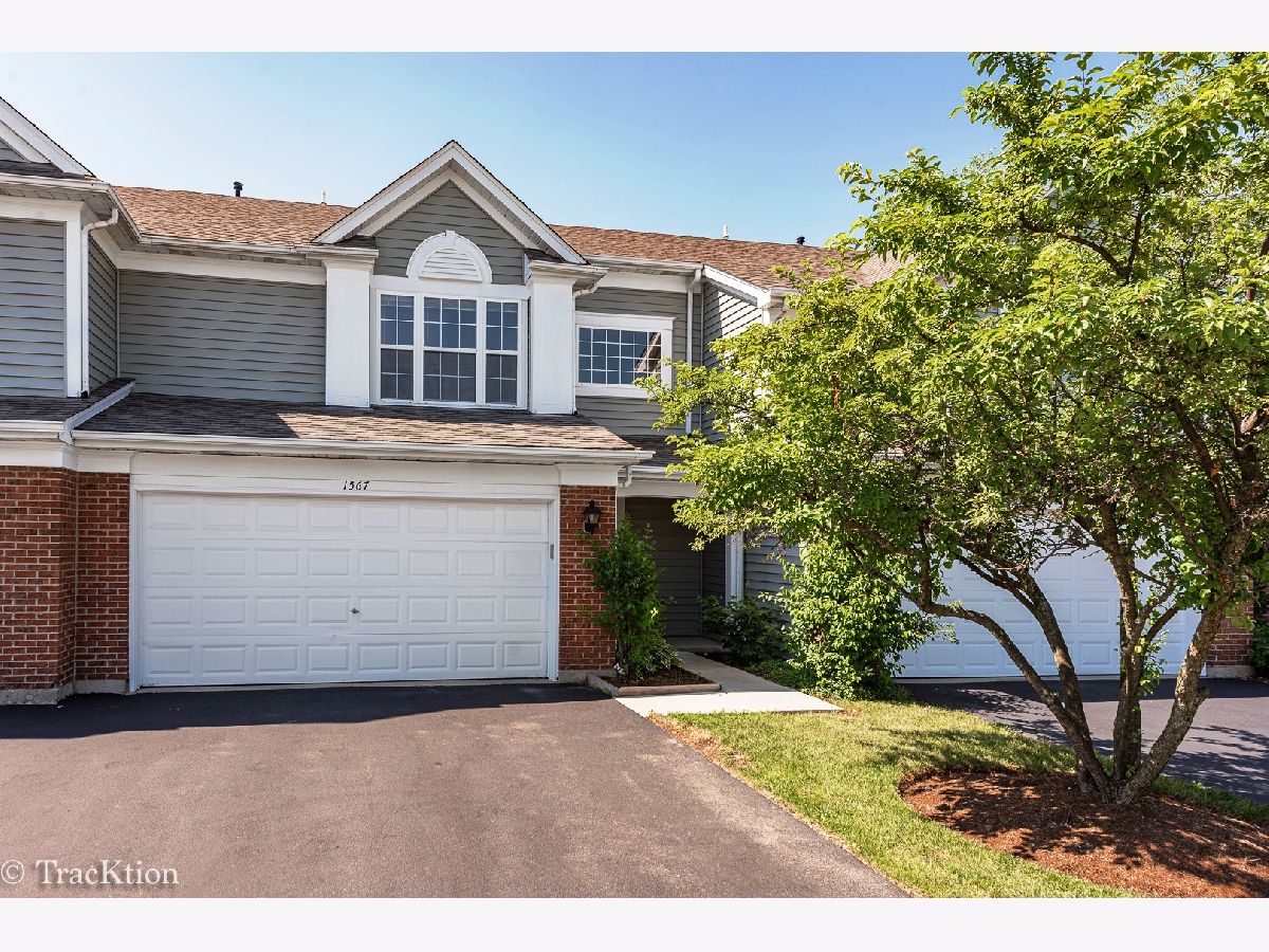 Townhomes For Rent Coventry Park Palatine Illinois, 1567 Citadel