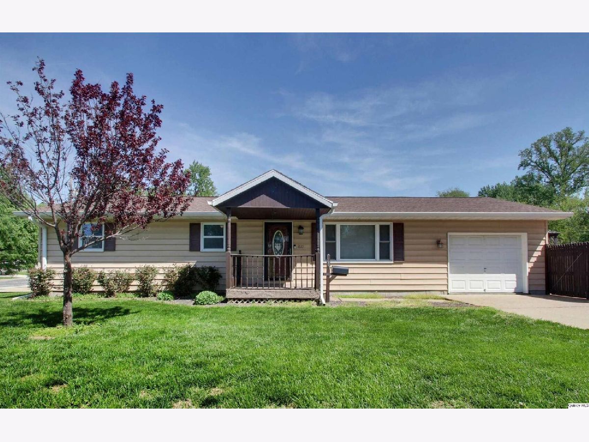  For Sale Quincy Illinois, 1601 Van Buren St.