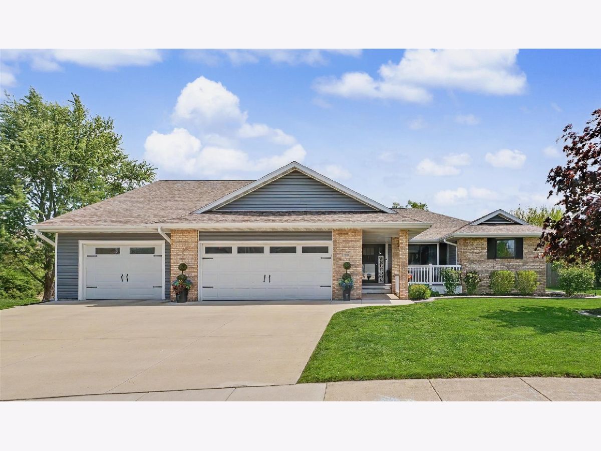  For Sale Mahomet Illinois, 808 Cedar Ridge Court