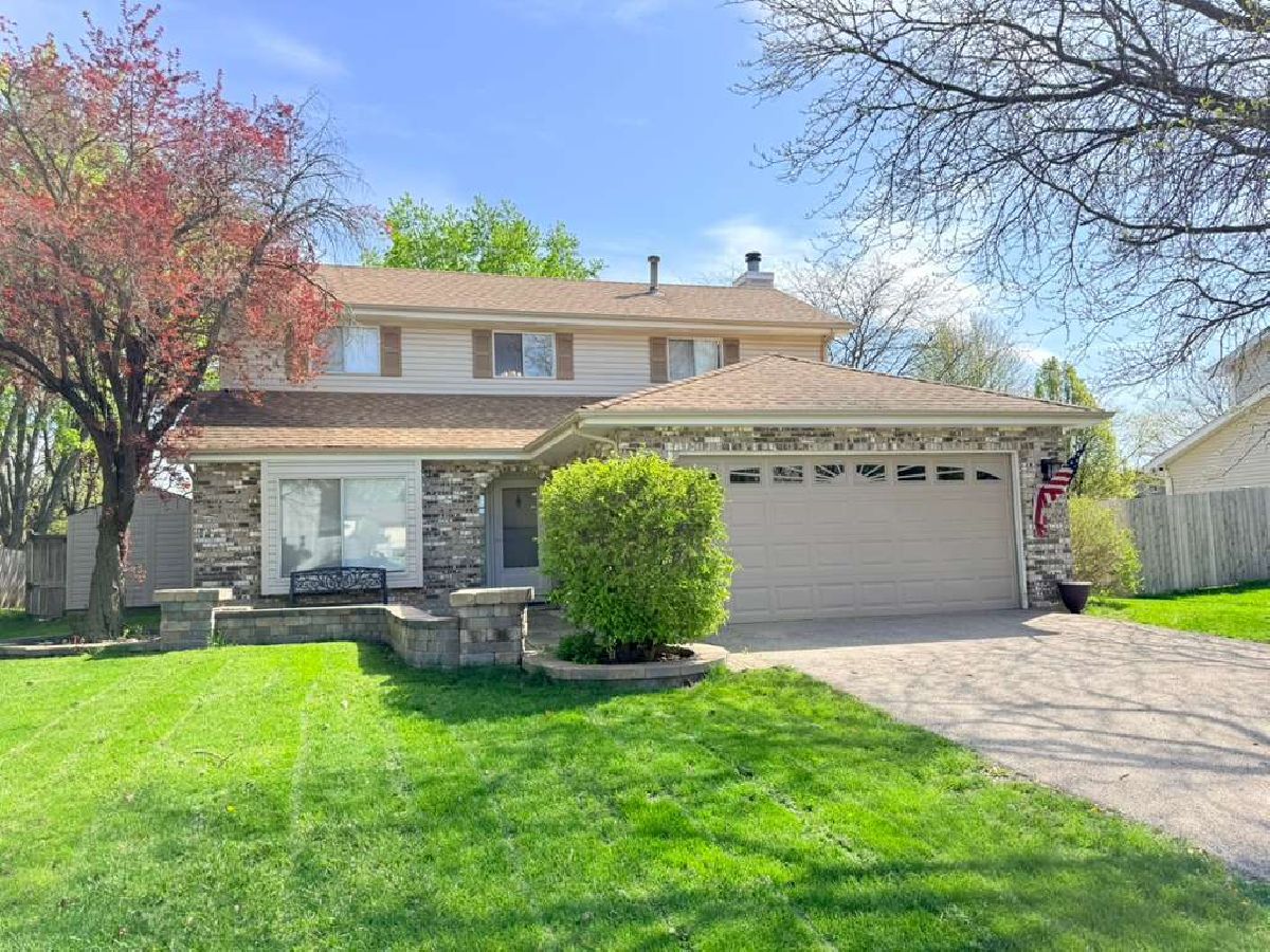  For Rent Naperville Illinois, 2338 Woodview