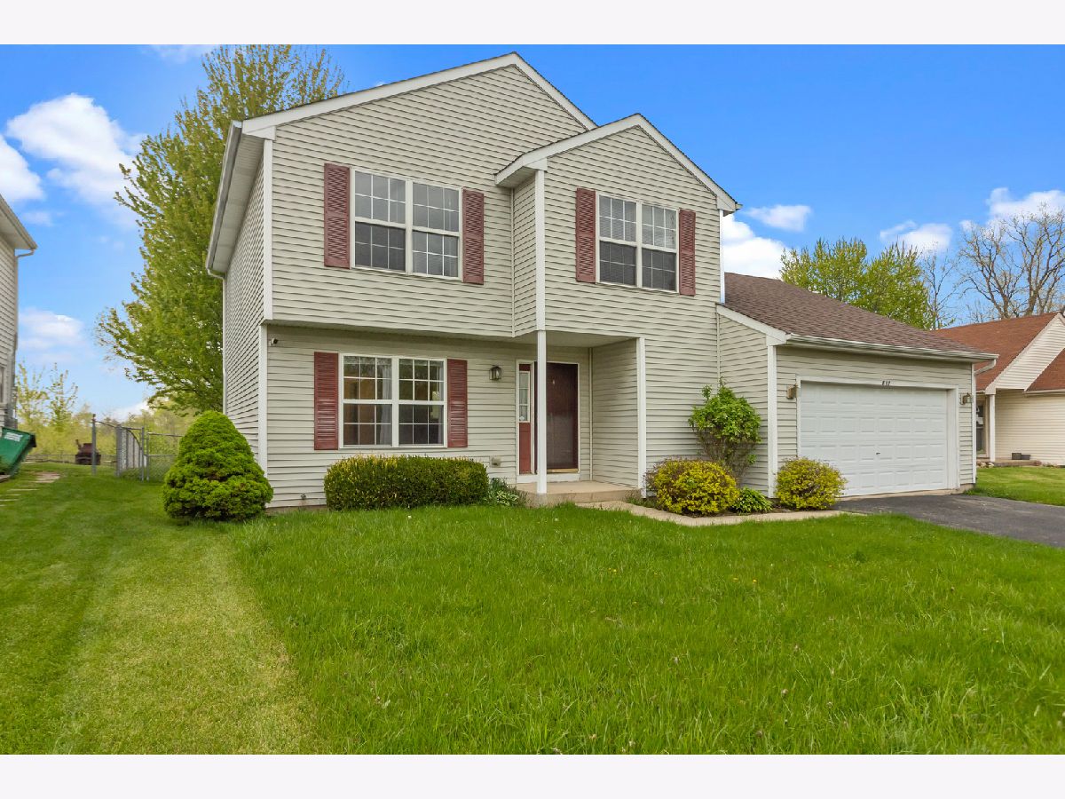  For Sale Harvard Illinois, 819 Casey Lane