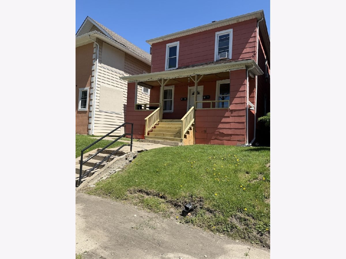  For Sale Chicago Heights Illinois, 1207 Emerald Avenue