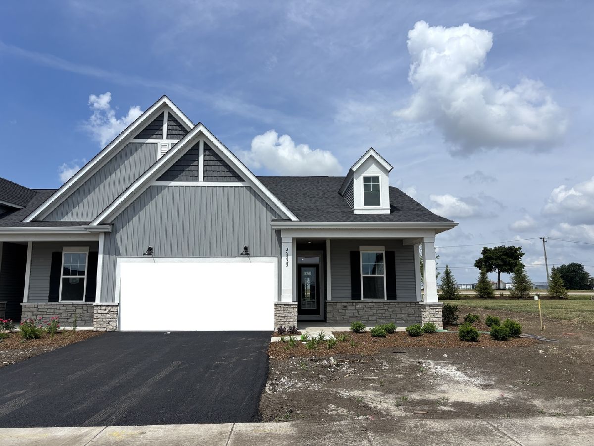 Condos & Townhomes For Sale The Villas At Lockley Plainfield Illinois, 25535 Alabaster Circle
