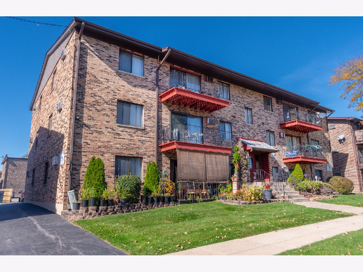  For Sale Alsip Illinois, 11810 Komensky Avenue