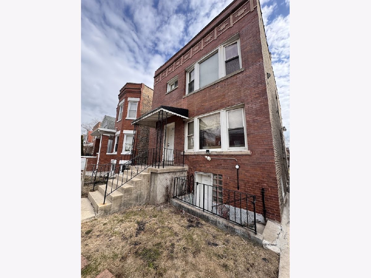  For Sale Chicago Illinois, 1041 Central Park Avenue