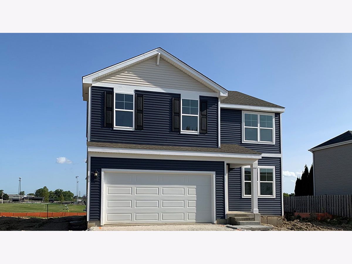  For Sale Wonder Lake Illinois, 2015 Winterberry Trail