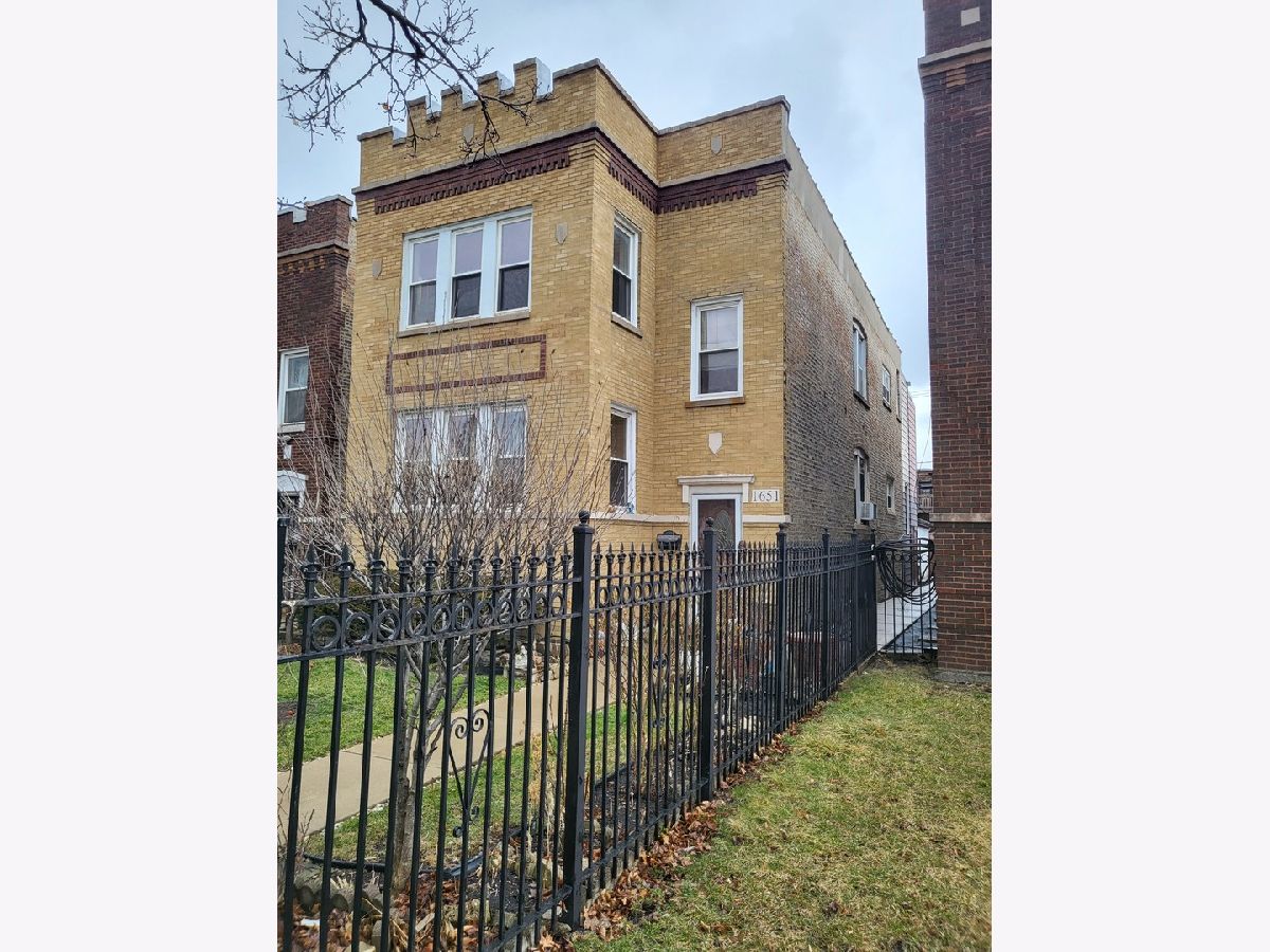  For Rent Chicago Illinois, 1651 Central