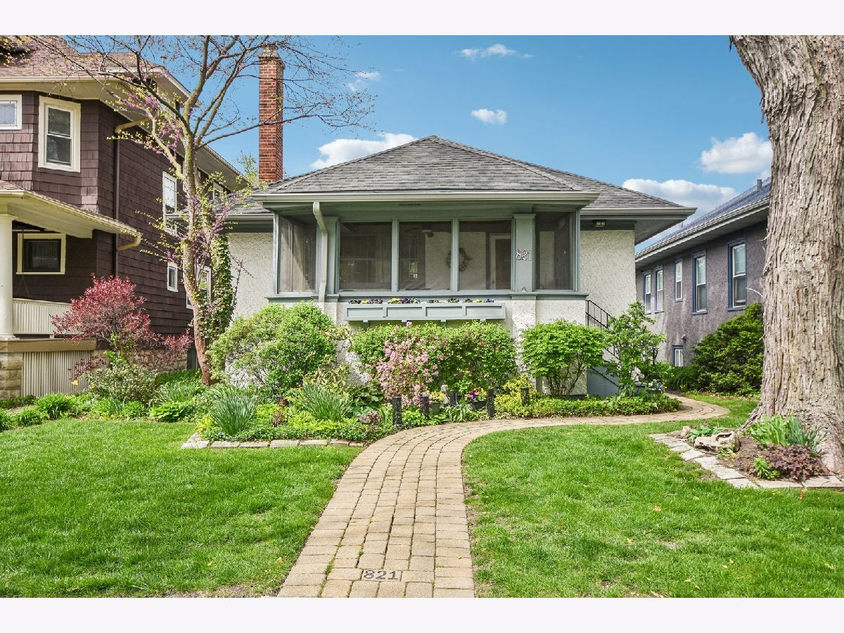  For Sale Oak Park Illinois, 821 Grove Avenue
