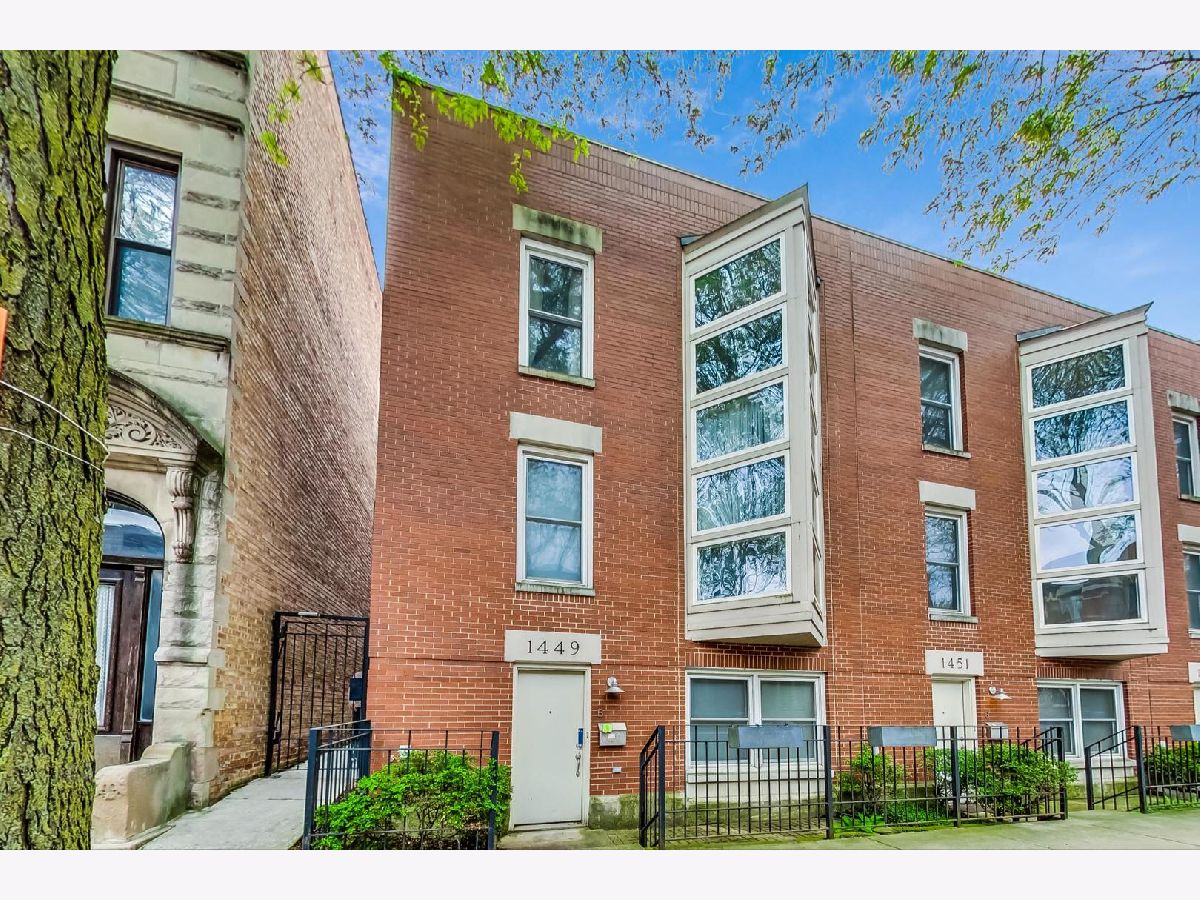  Rented Chicago Illinois, 1449 Lexington