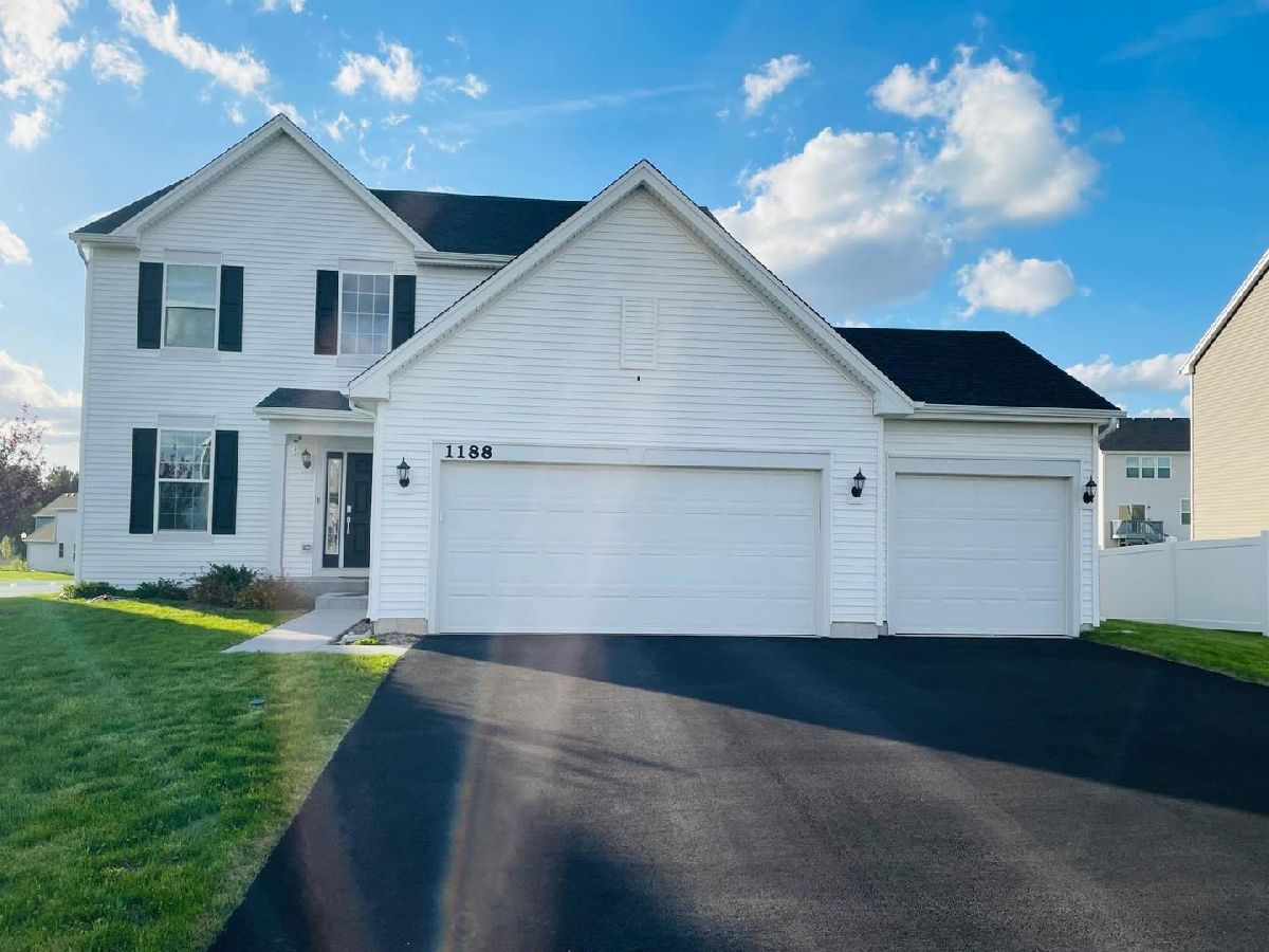  For Rent Hampshire Illinois, 1188 Josie