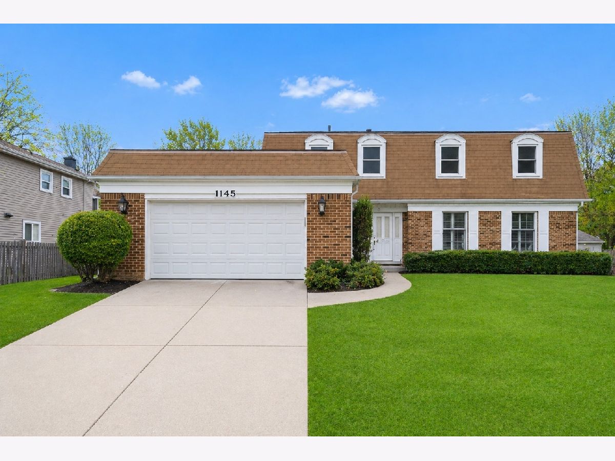 Homes For Sale Hunting Ridge Palatine Illinois, 1145 Hunting Drive