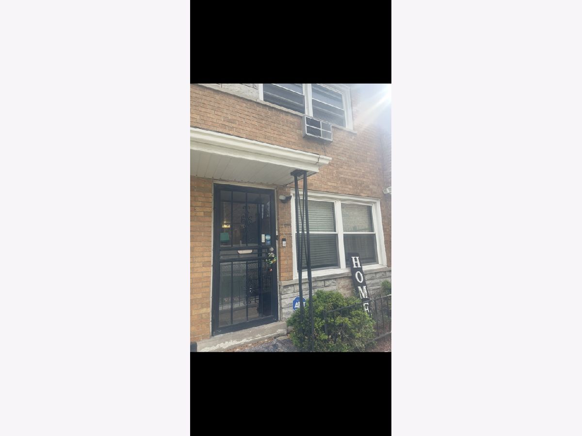  For Sale Chicago Illinois, 6950 Cregier Avenue