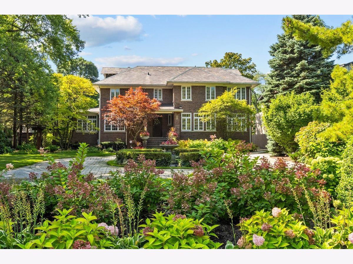  For Sale Kenilworth Illinois, 224 Sheridan Road