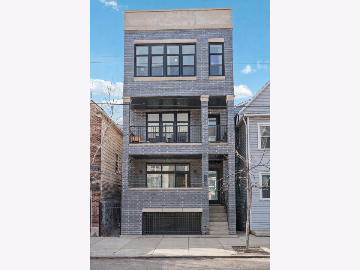  For Sale Chicago Illinois, 2438 Western Avenue