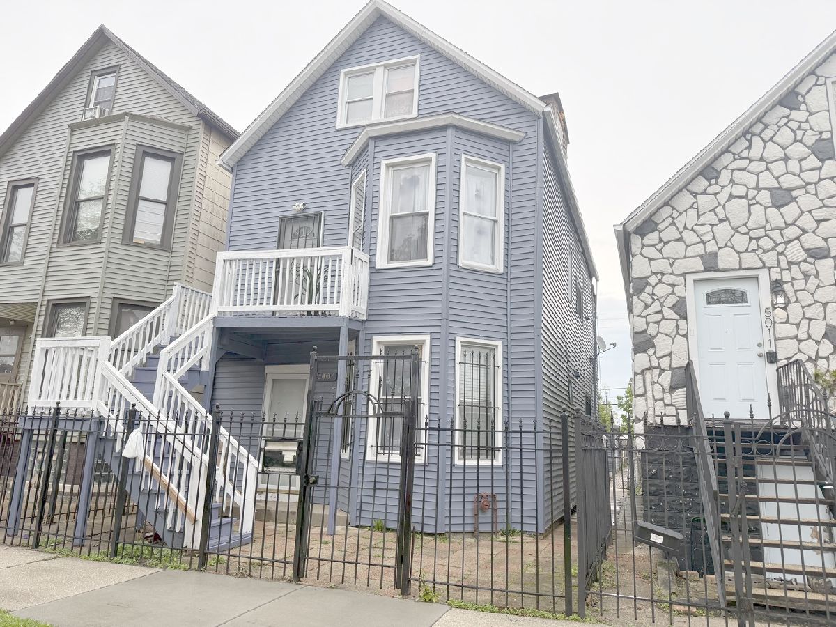  For Sale Chicago Illinois, 5009 Artesian Avenue