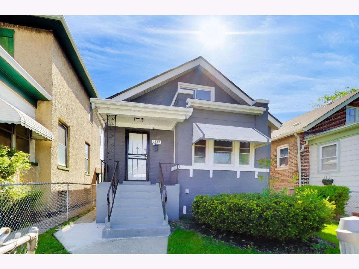  For Sale Chicago Illinois, 9549 Calumet Avenue