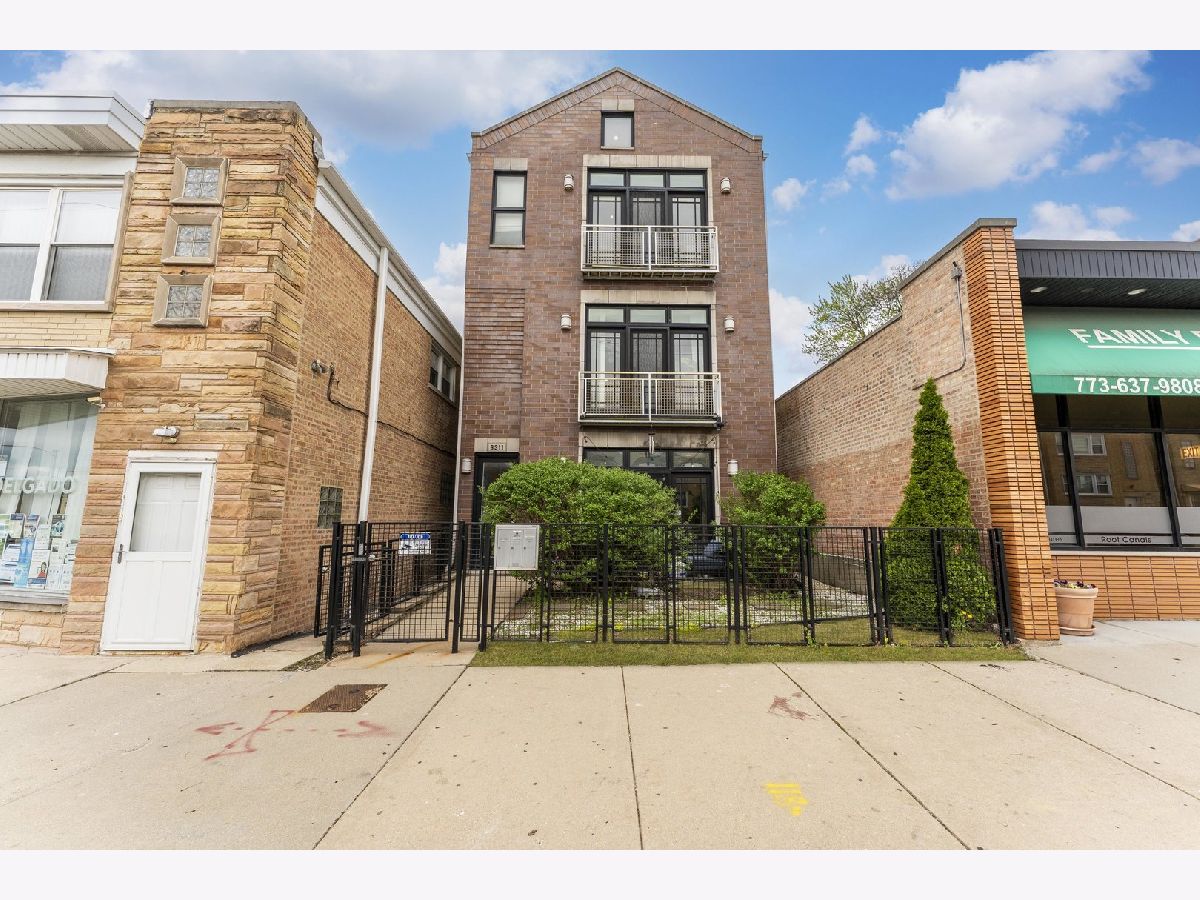  For Sale Chicago Illinois, 6311 Belmont Avenue