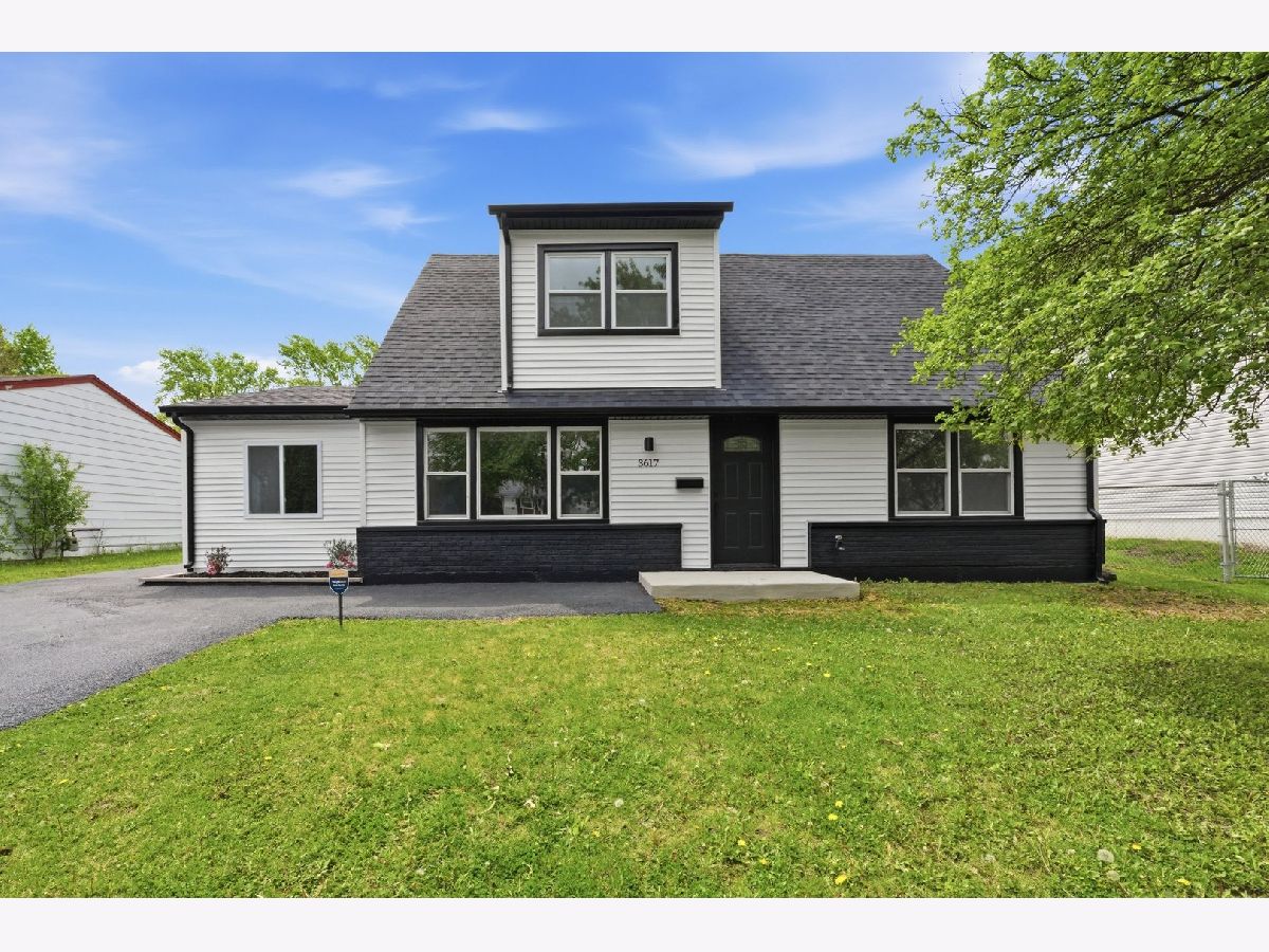  For Sale Country Club Hills Illinois, 3617 175th Place