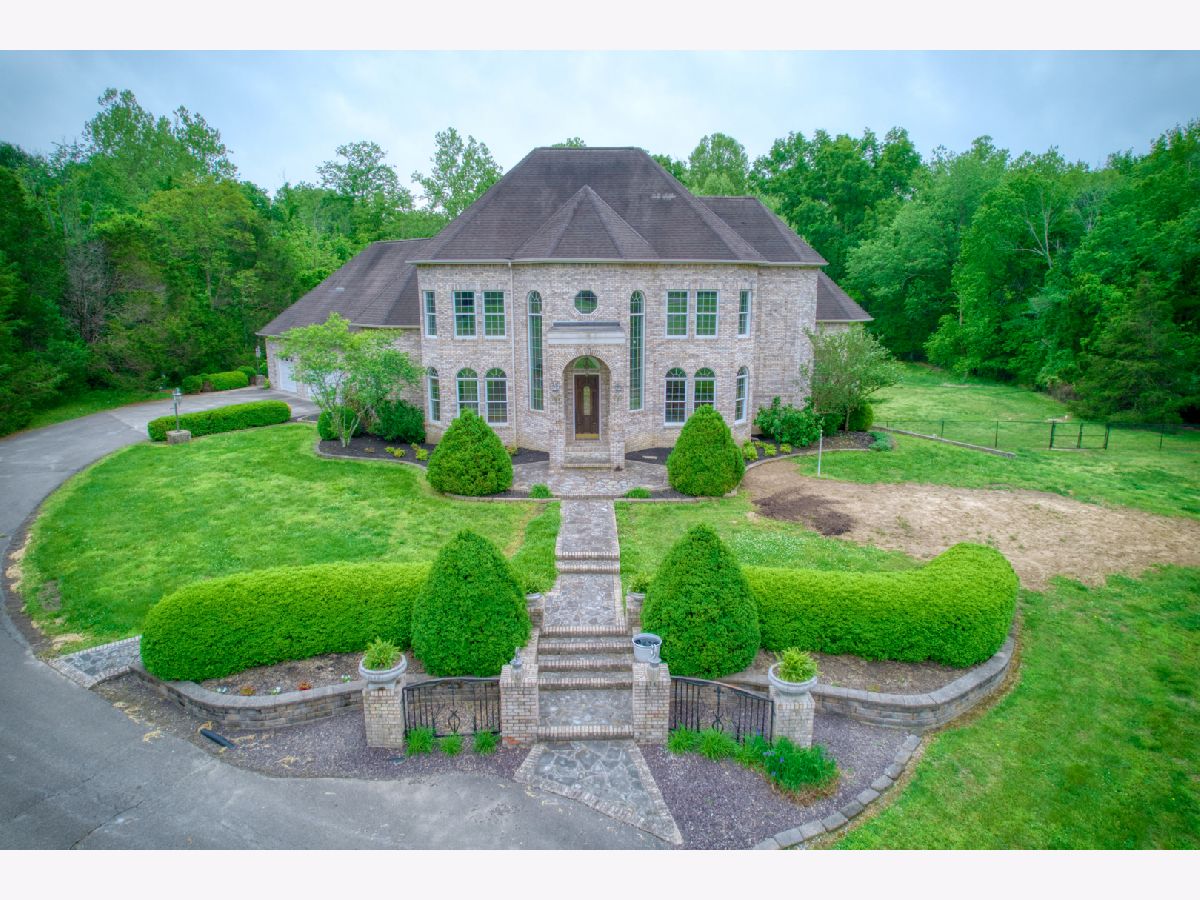  For Sale Carbondale Illinois, 3115 Striegel Road