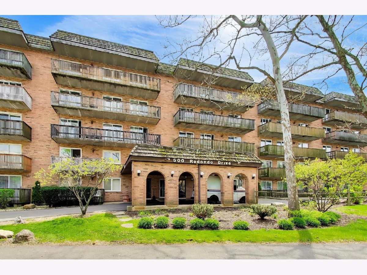  For Sale Downers Grove Illinois, 500 Redondo Drive