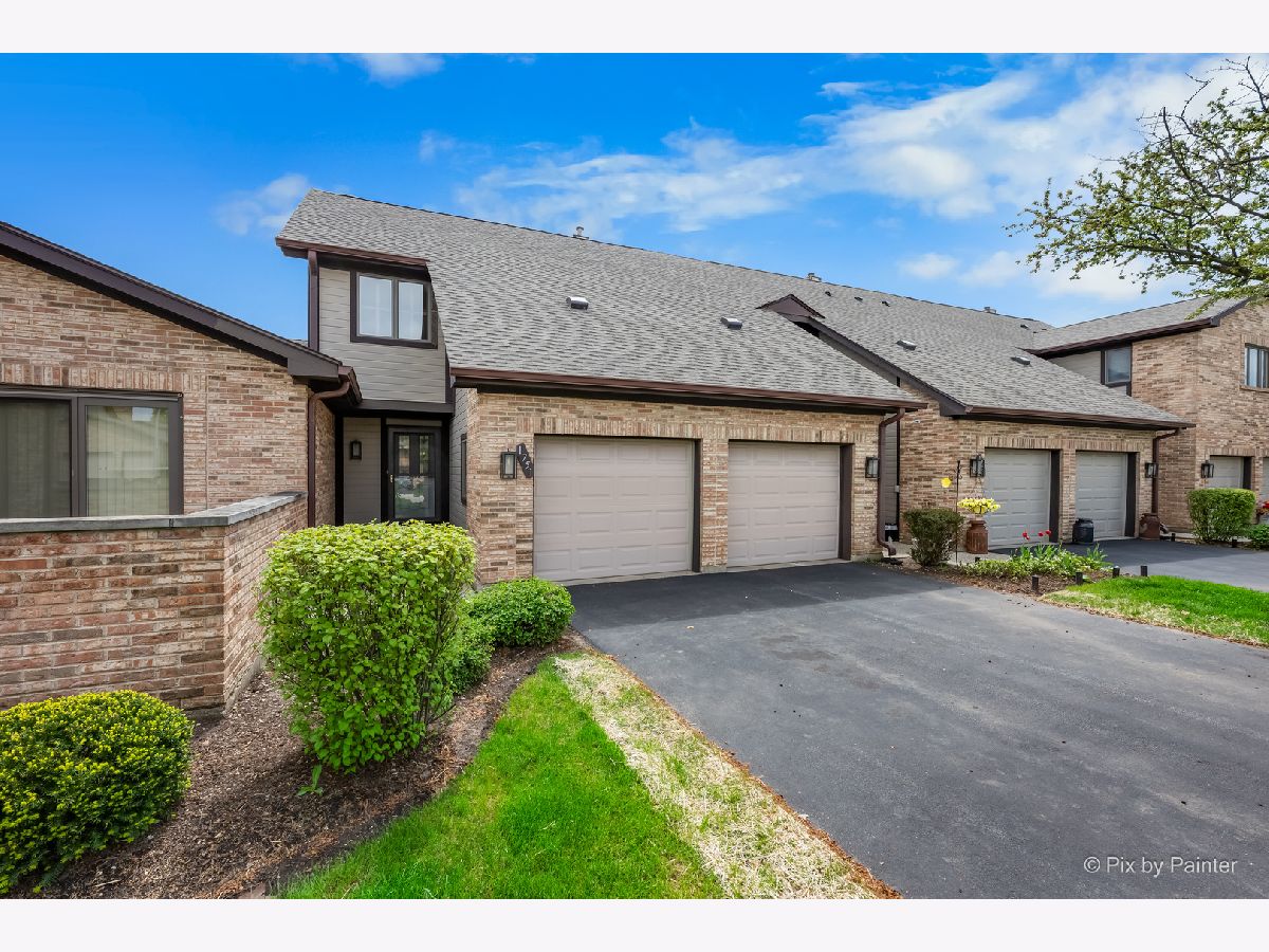 Townhomes For Sale Poplar Creek Hoffman Estates Illinois, 1751 Pebble Beach Drive