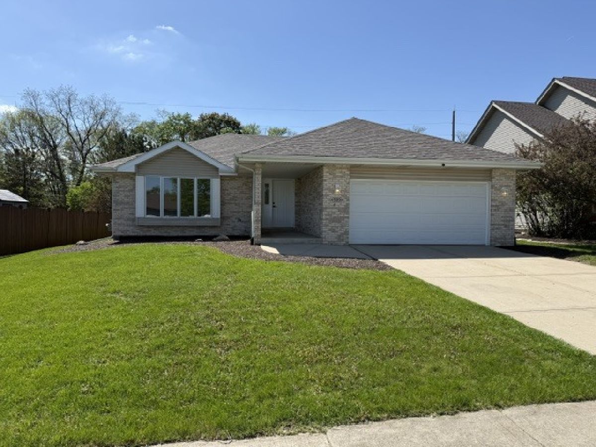  For Sale New Lenox Illinois, 509 Pueblo Drive
