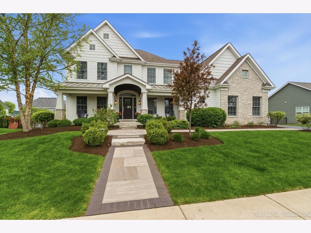 Sold Geneva Illinois, 39W829 Kellar