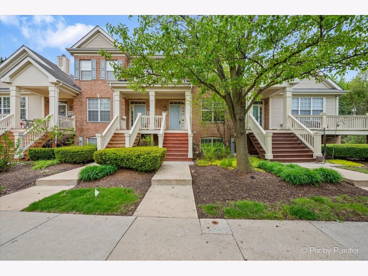 Townhomes Sold Asbury Place Bartlett Illinois, 433 Railroad