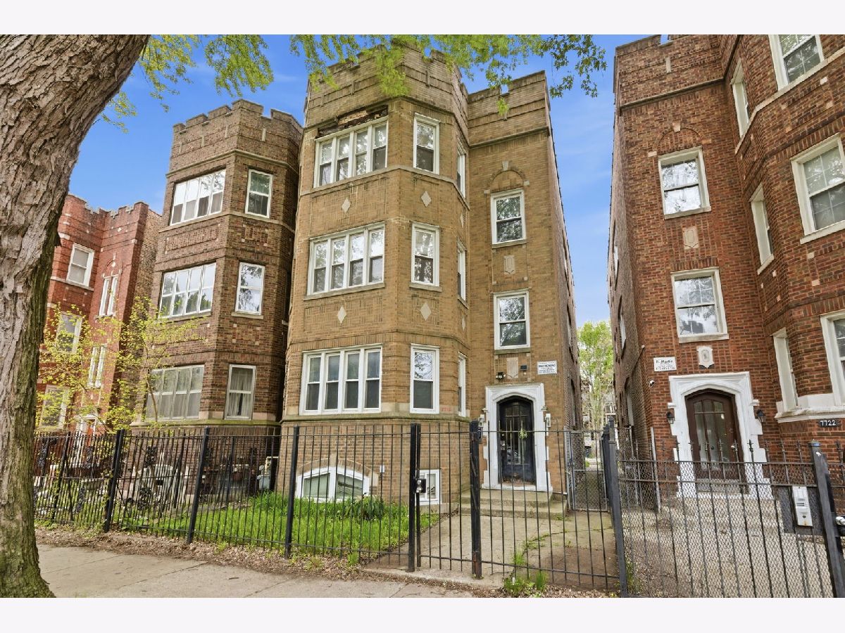  For Sale Chicago Illinois, 7724 Essex Avenue