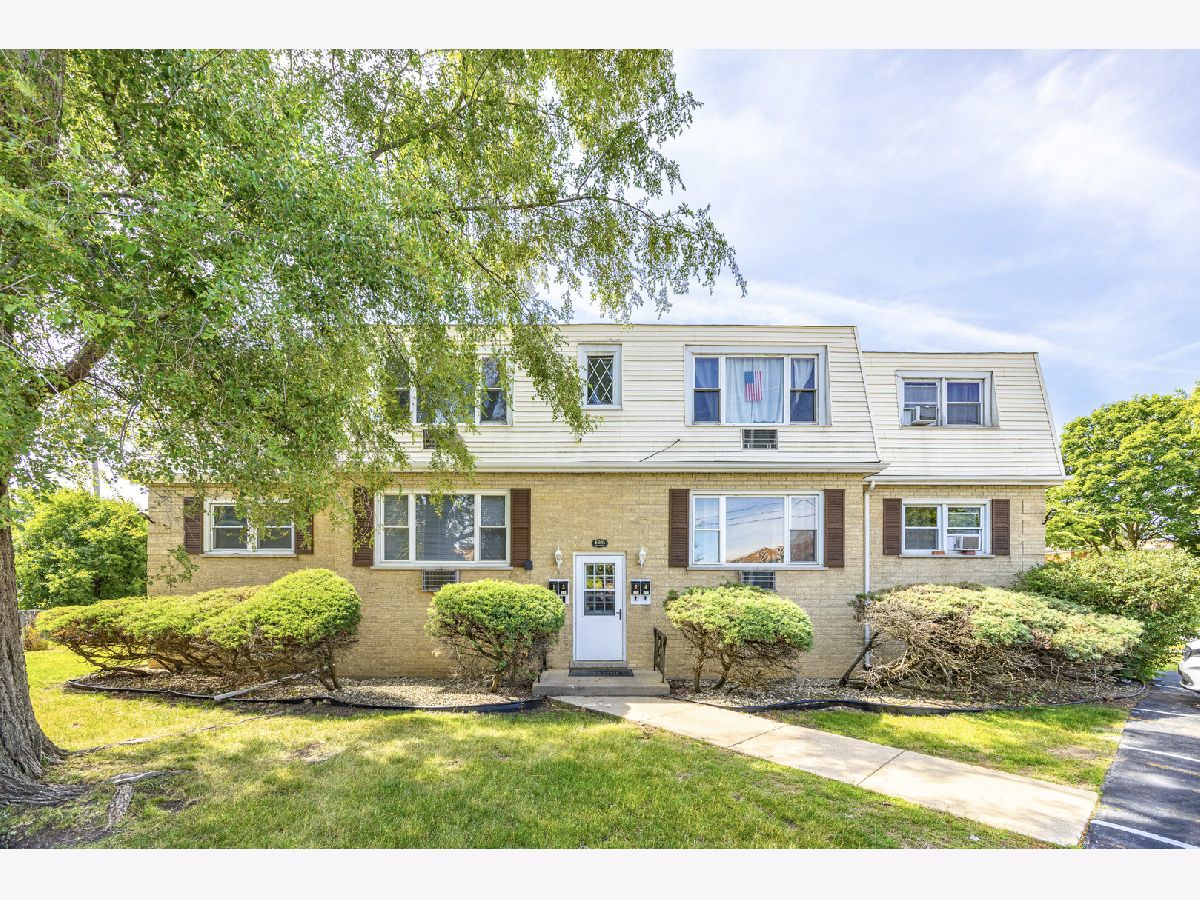 For Rent Brookfield Illinois, 4601 Vernon