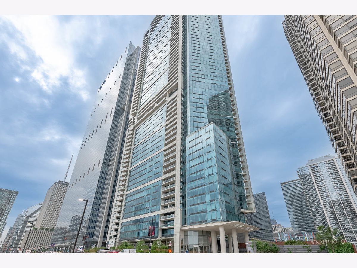  For Sale Chicago Illinois, 340 Randolph Street