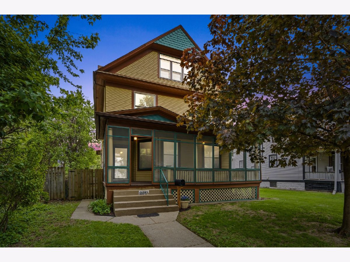  Sold Davenport Iowa, 2213 Iowa