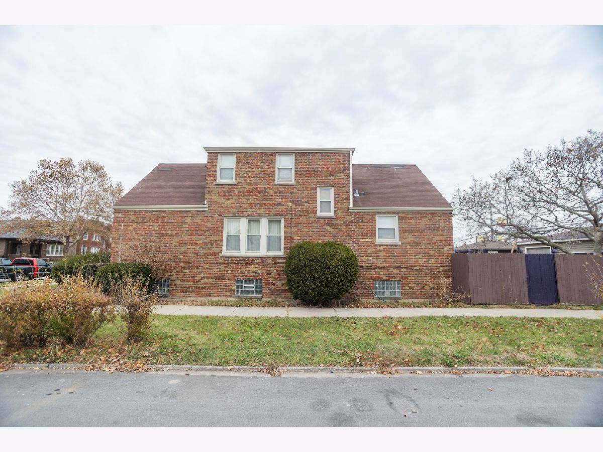  For Sale Chicago Illinois, 8359 Marshfield Avenue