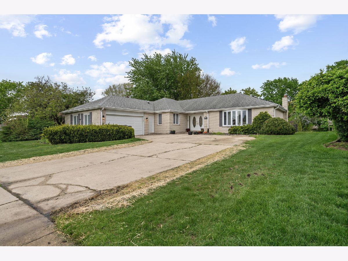  For Sale Orland Park Illinois, 13747 88th Avenue