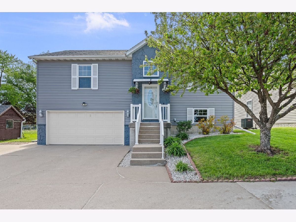  Sold Davenport Iowa, 5118 Division