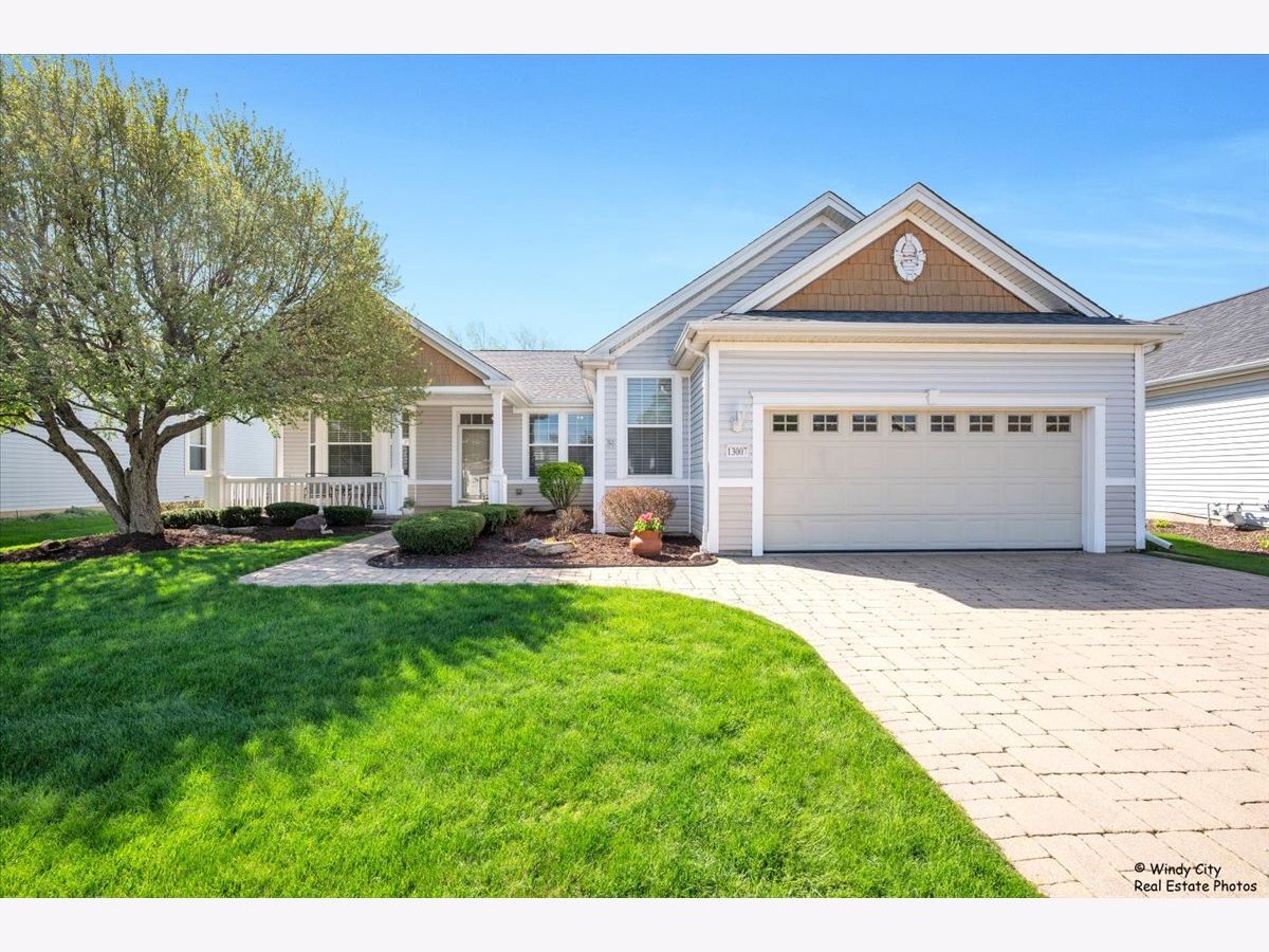 Homes & Townhomes & Condos For Sale Del Webb Sun City Huntley Illinois, 13007 Wisconsin Circle