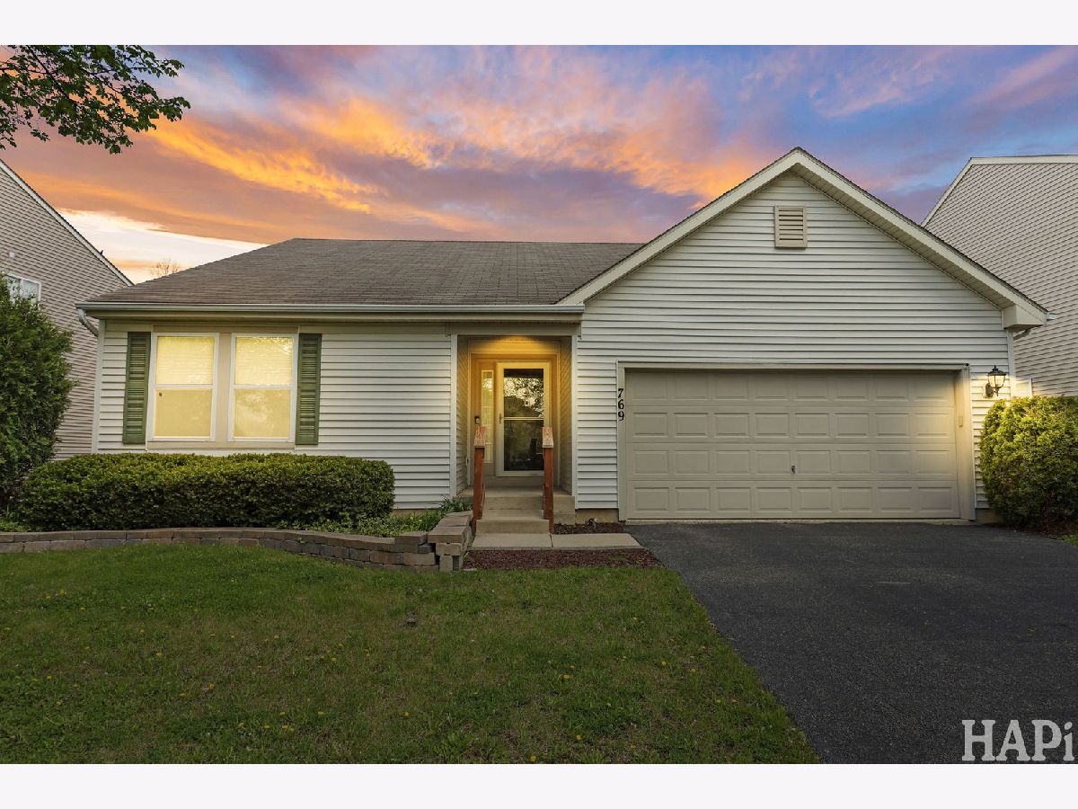  For Sale Volo Illinois, 769 Beethoven Street