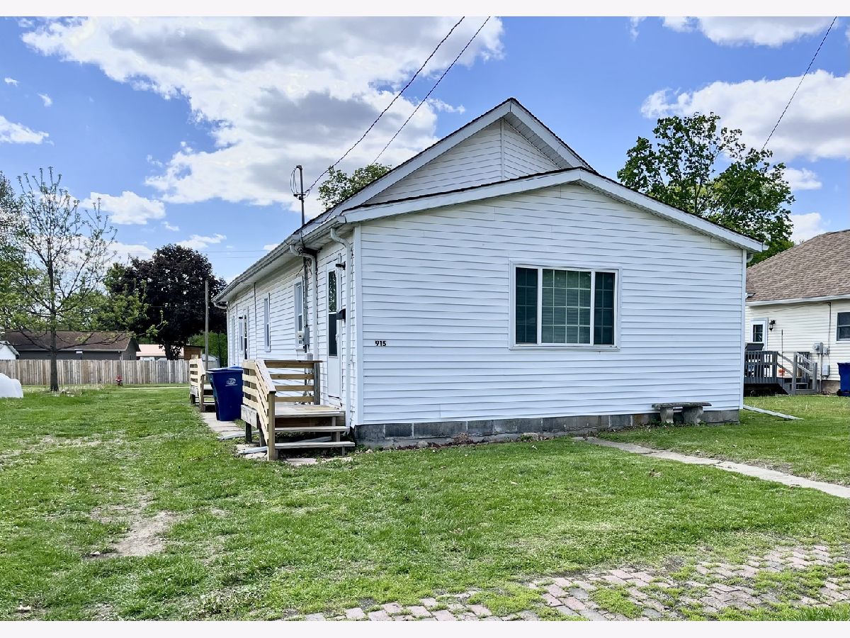  Sold Lasalle Illinois, 915 Chartres