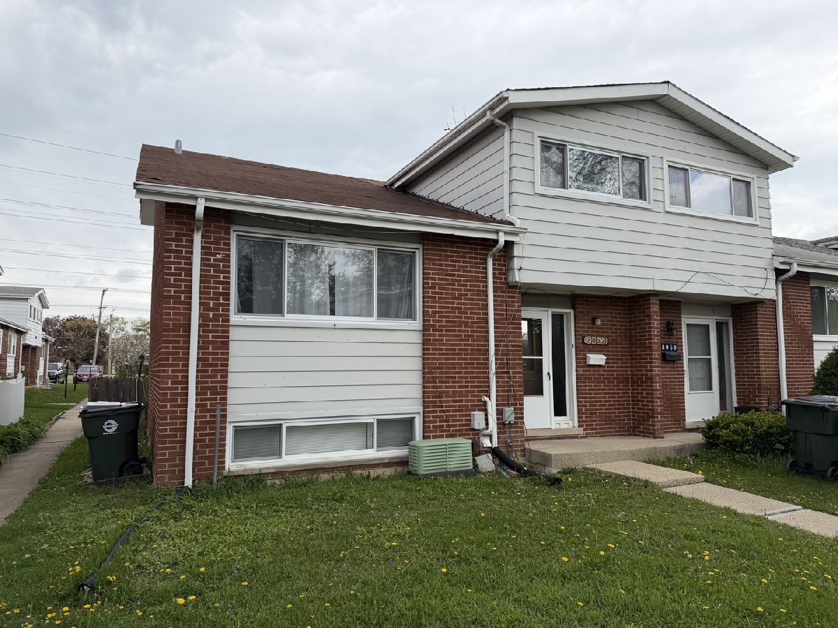  For Sale Niles Illinois, 8052 Lyons Street
