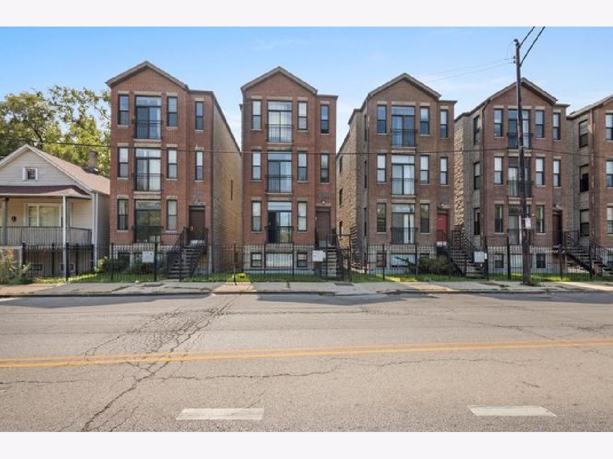  For Sale Chicago Illinois, 957 51st Street