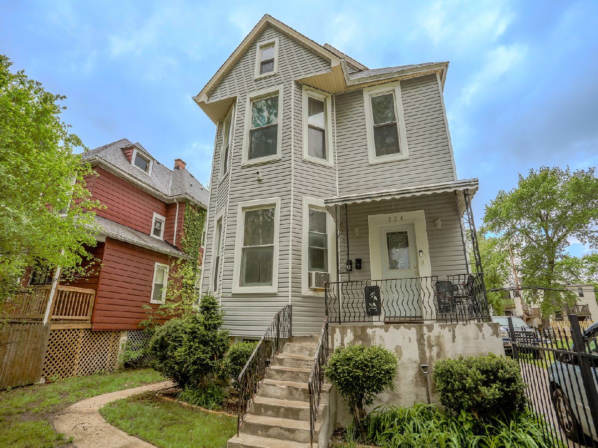  For Sale Chicago Illinois, 224 Lockwood Avenue