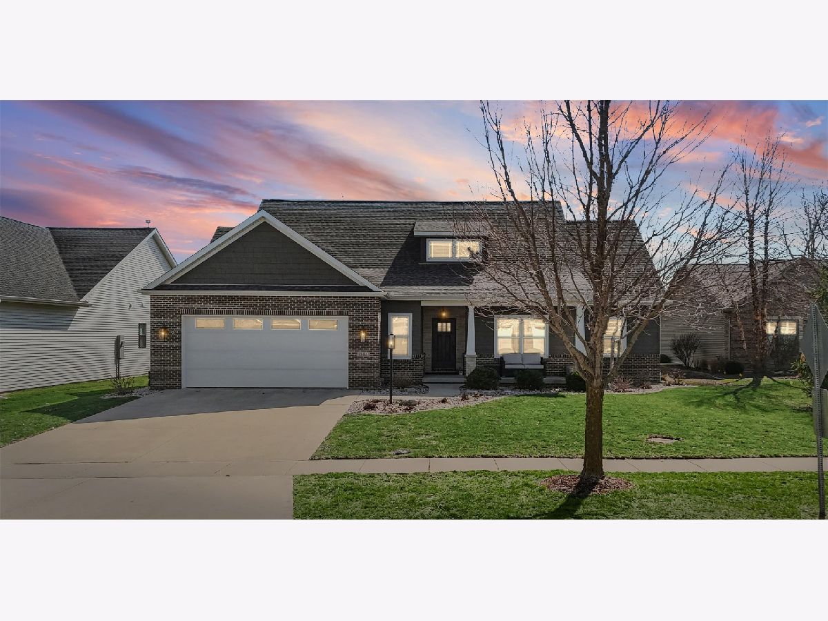  For Sale Mahomet Illinois, 1609 Kassen Avenue