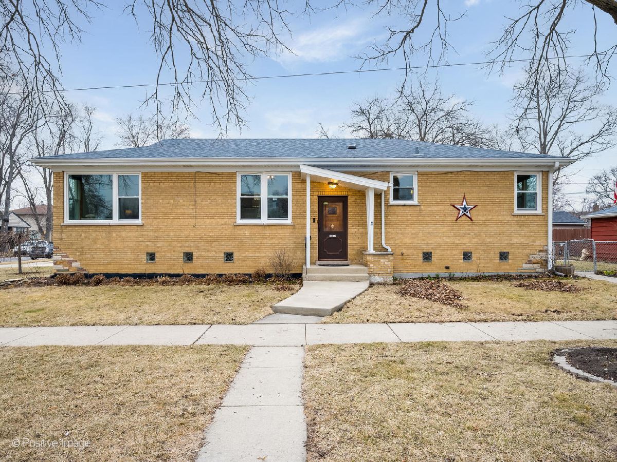  For Sale Homewood Illinois, 18547 Lexington Avenue