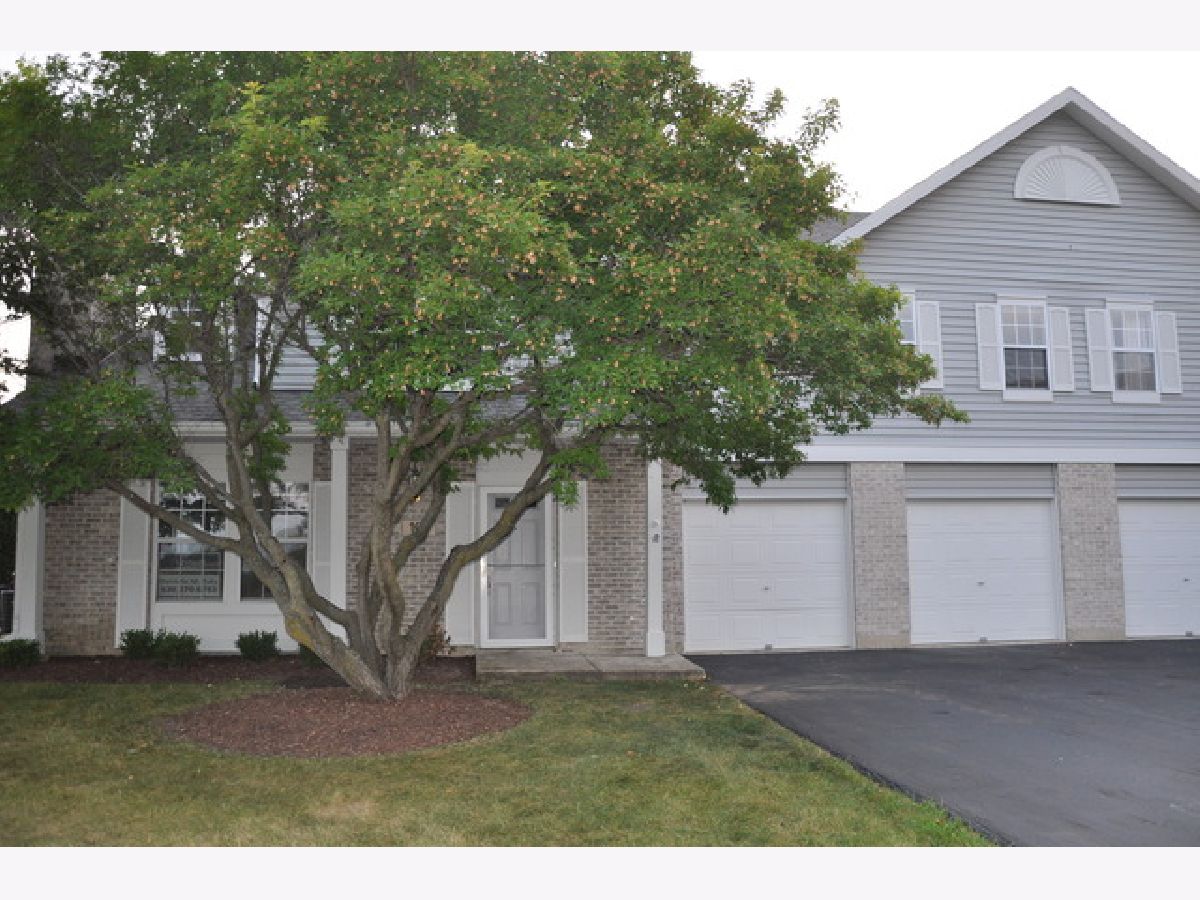  For Rent Aurora Illinois, 101 Oakhurst