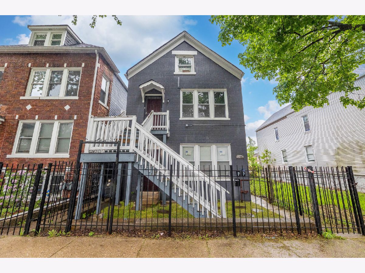  For Sale Chicago Illinois, 5205 Wood Street