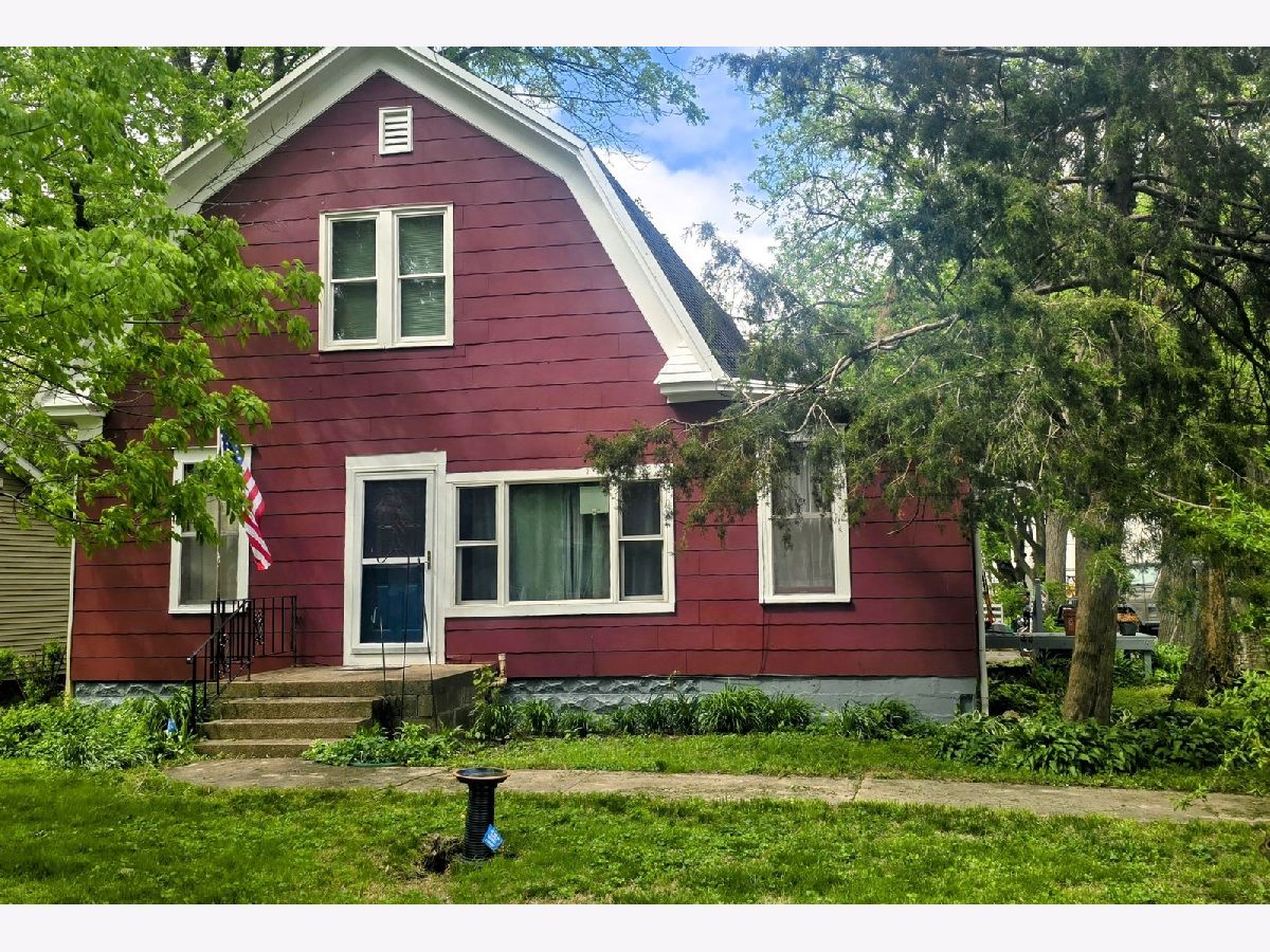  For Sale Seymour Illinois, 114 Center Street