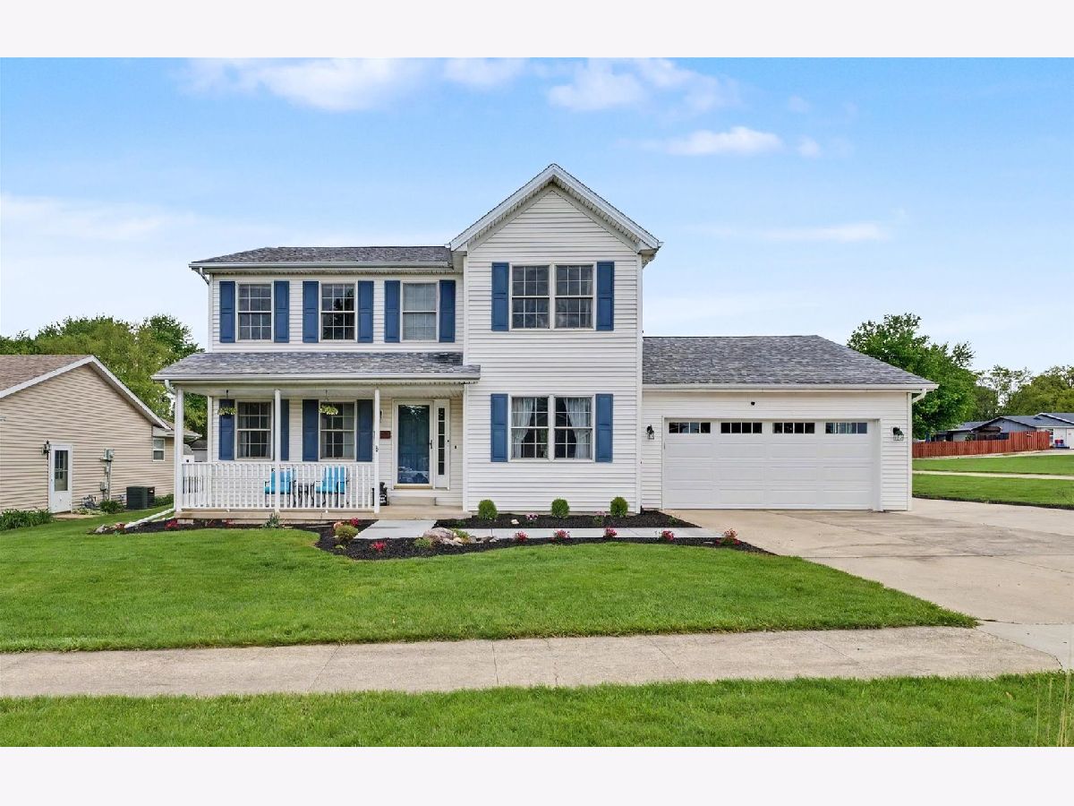  For Sale Paxton Illinois, 359 Meuser Drive
